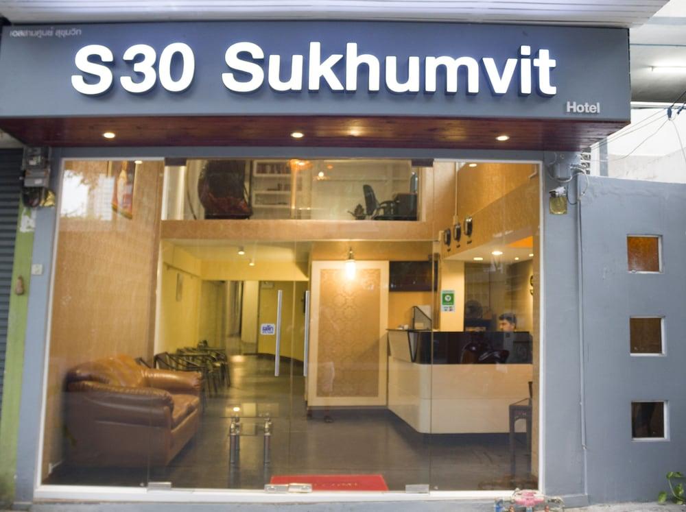 S30 호텔 방콕 외부 사진
